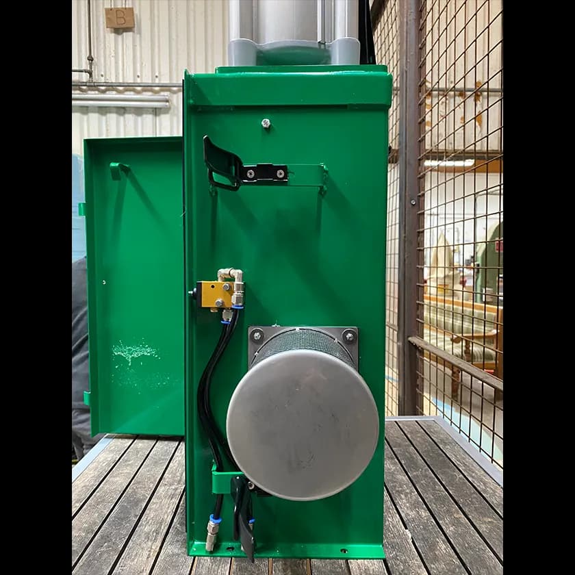 LFA-ACC-4_0003_LFA-ACC4-10