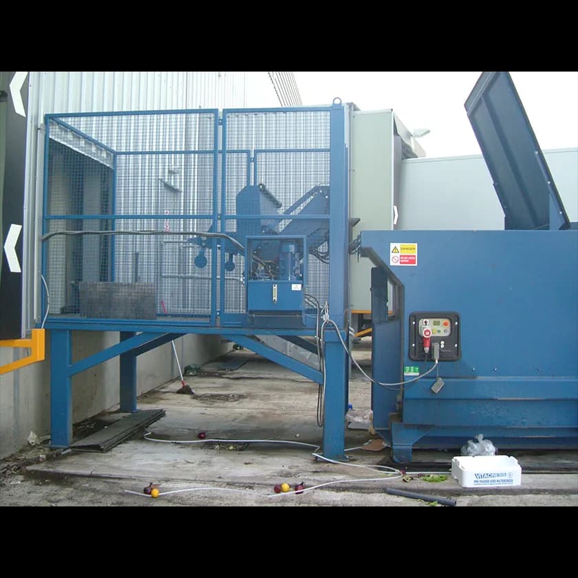 LFA-IBC-660-1100_0007_LFA-BL-660-1100-6